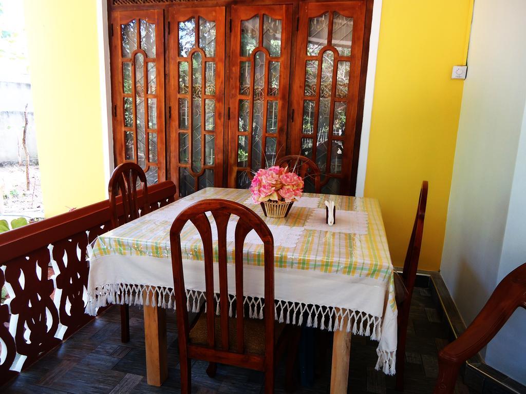 Sigiri Sithru Home Stay Сигирия Екстериор снимка
