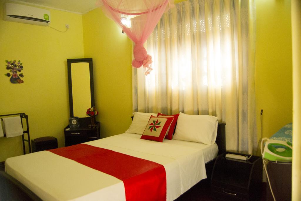Sigiri Sithru Home Stay Сигирия Екстериор снимка