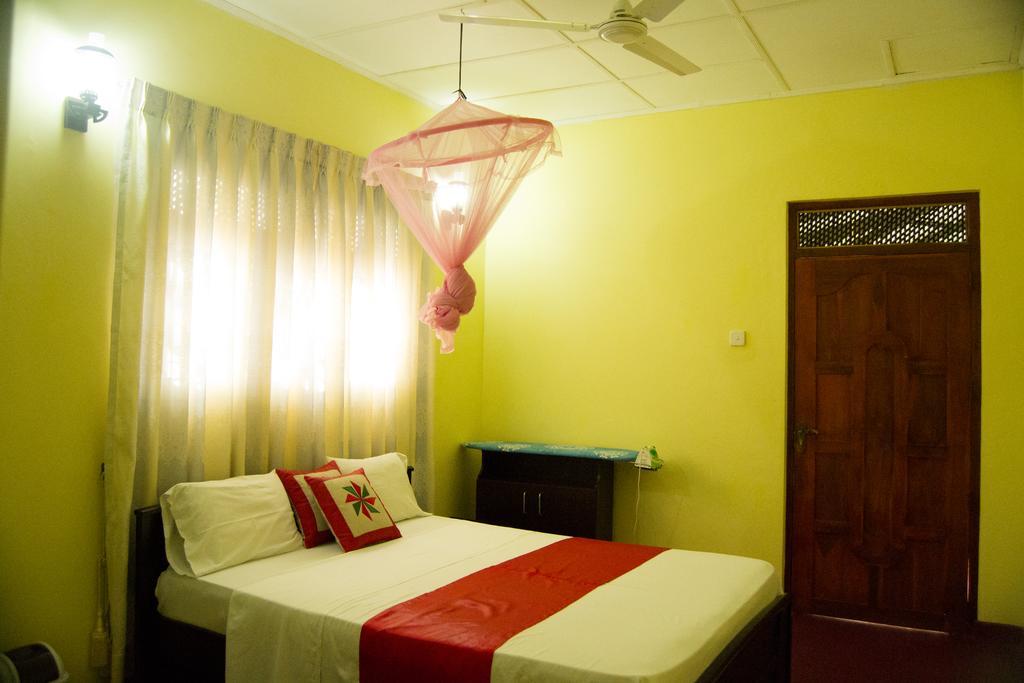 Sigiri Sithru Home Stay Сигирия Екстериор снимка