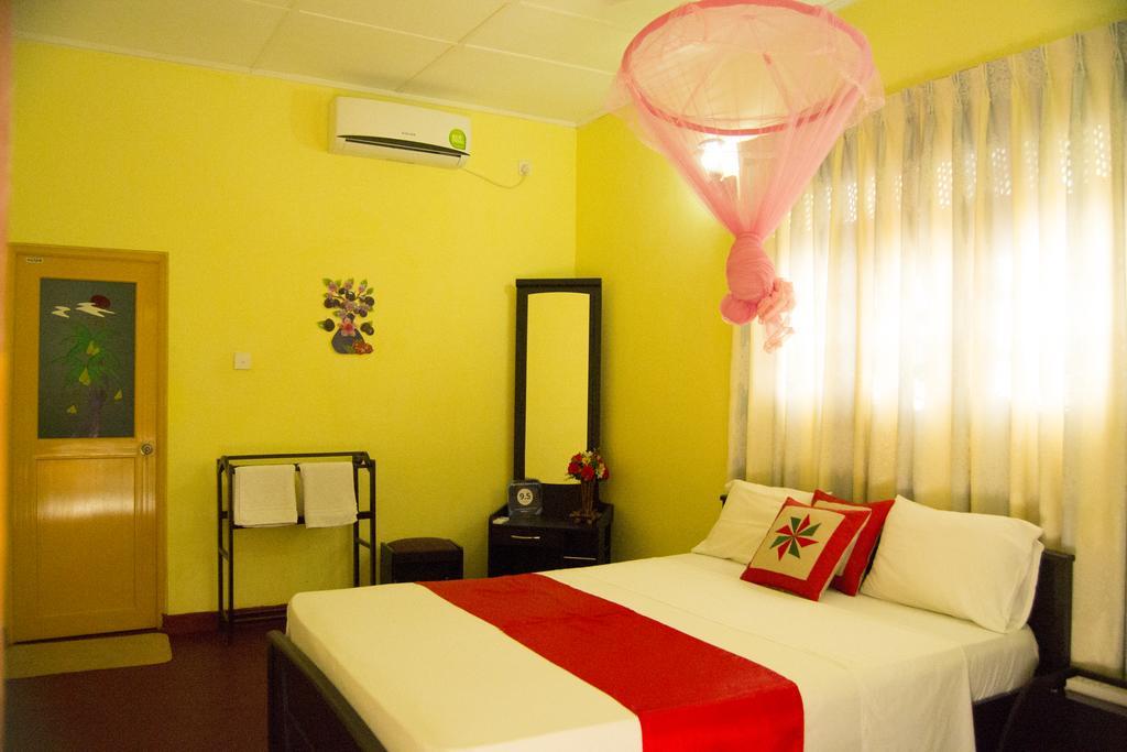 Sigiri Sithru Home Stay Сигирия Екстериор снимка